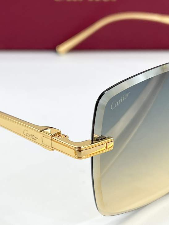 Picture of Cartier Sunglasses _SKUfw80916253fw